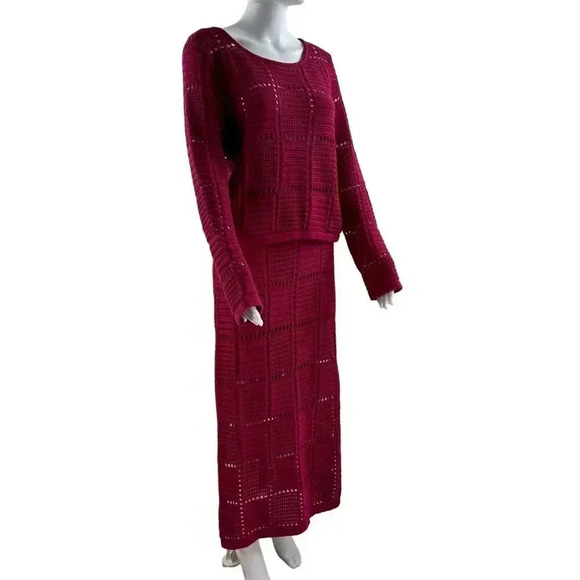NWT Ultra Pink 2 piece Set Sm Crochet Sweater and Maxi Skirt Beachy Barbiecore - Picture 2 of 16